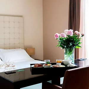 sweet-hotel.hotelinveneto.com/